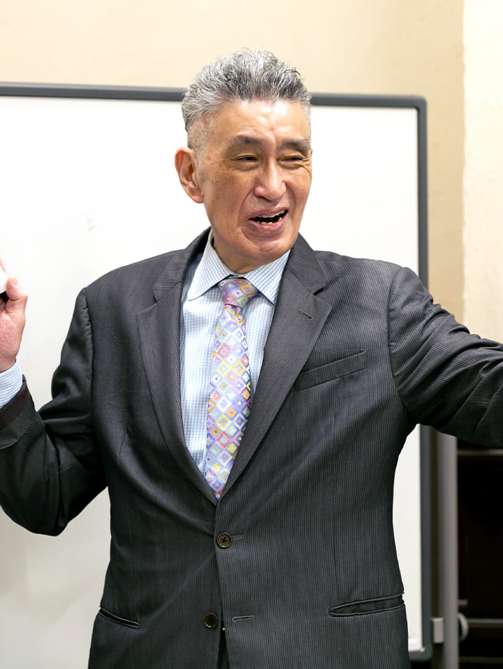 中野教授